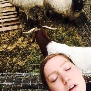 Meet your Posher, Lily